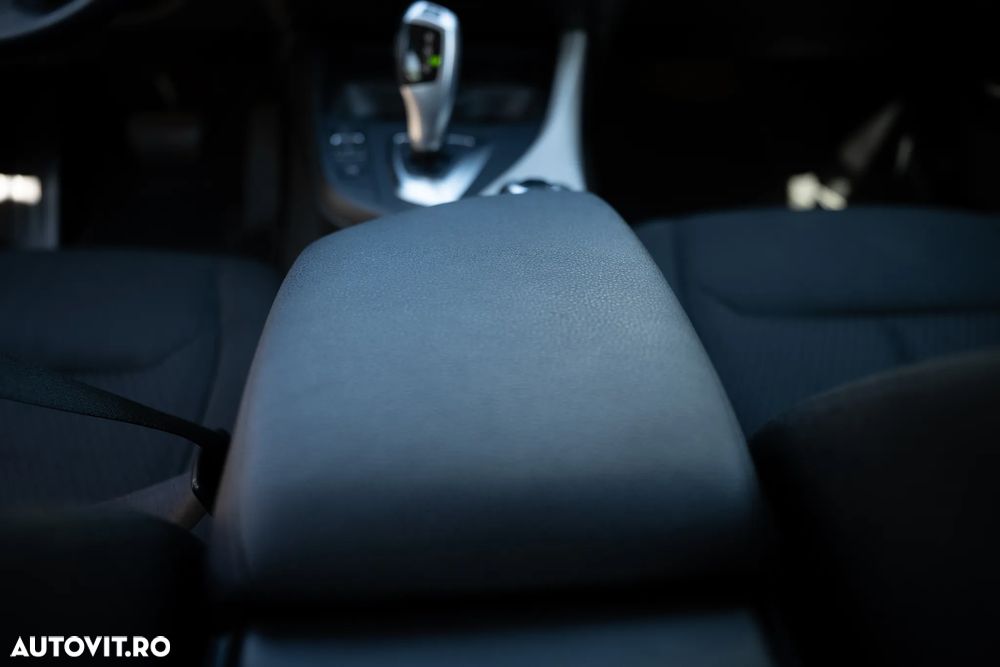 BMW Seria 1 118d Aut. Advantage - 19