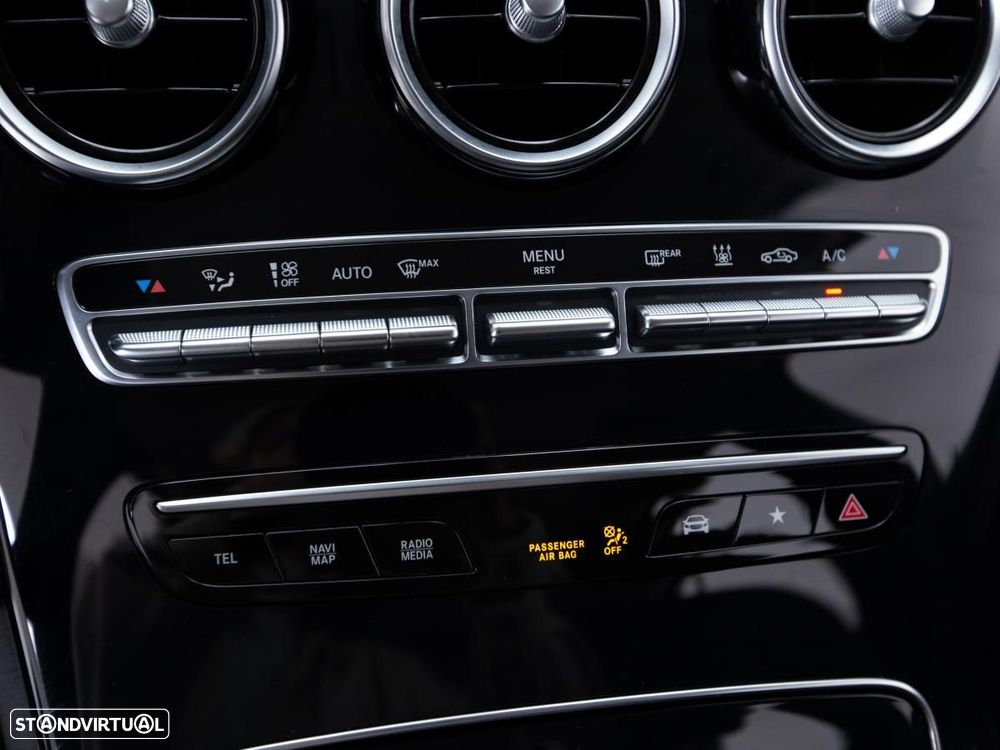 Mercedes-Benz GLC 300 de 4Matic - 21