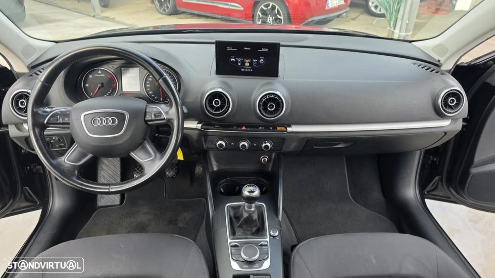 Audi A3 Sportback 1.6 TDI Advance - 6