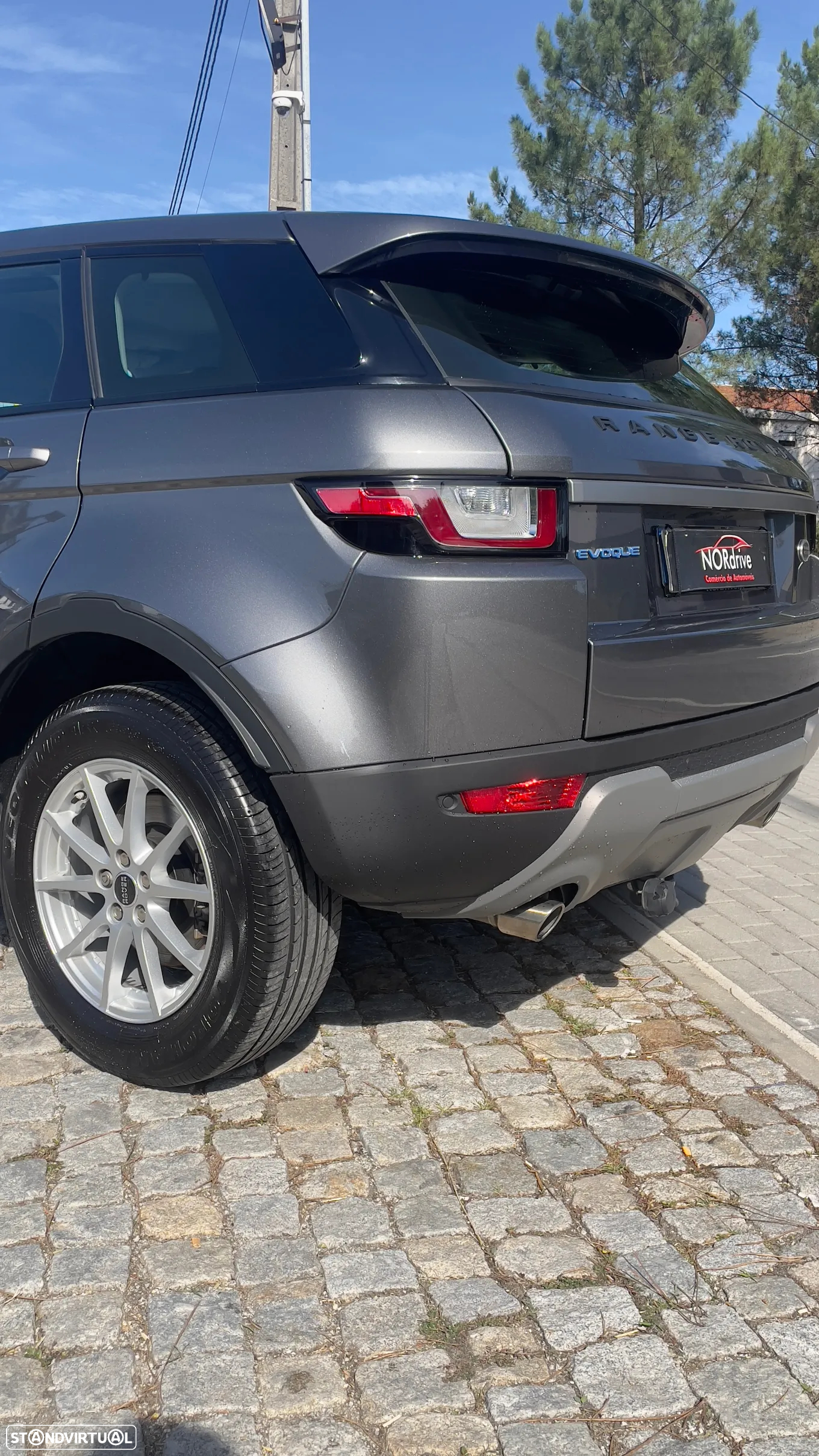 Land Rover Range Rover Evoque 2.0 TD4 Pure - 12