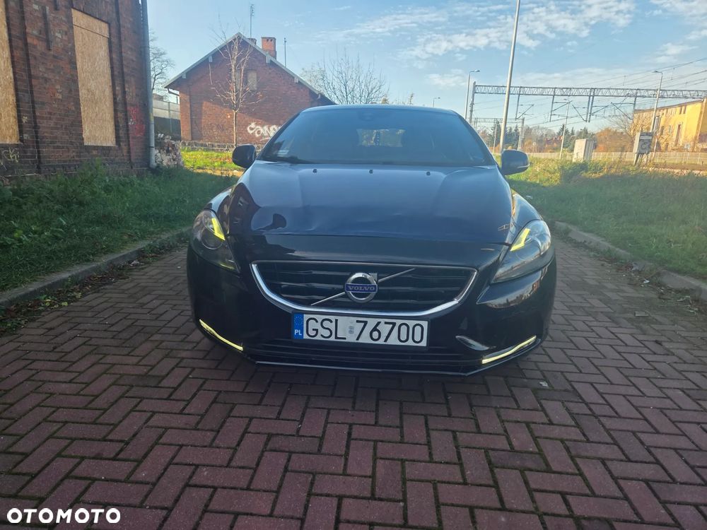 Volvo V40 T3 Ocean Race - 14