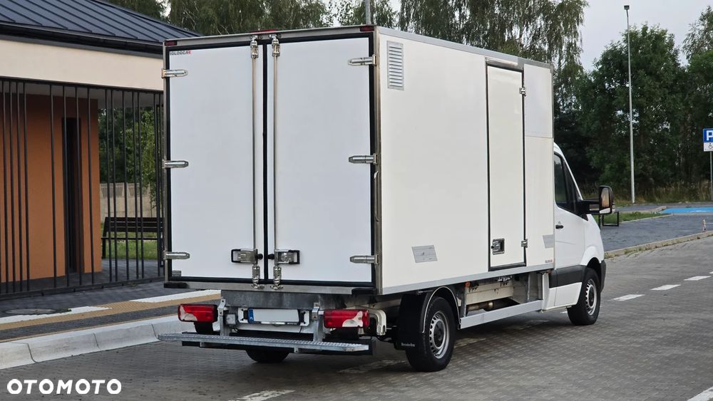 Mercedes-Benz SPRINTER 316 CDI 909❗❗LIFT / IZOTERMA 7 PALET / ZABUDOWA IGLOOCAR / KLIMATYZACJA / SERWIS ASO / SALON POLSKA / 1 WŁAŚCICIEL ❗❗ - 5