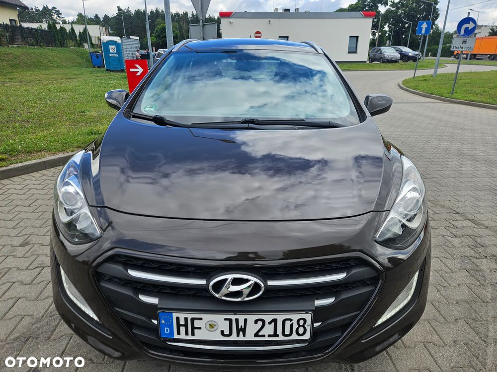 Hyundai i30 1.6 Comfort - 8