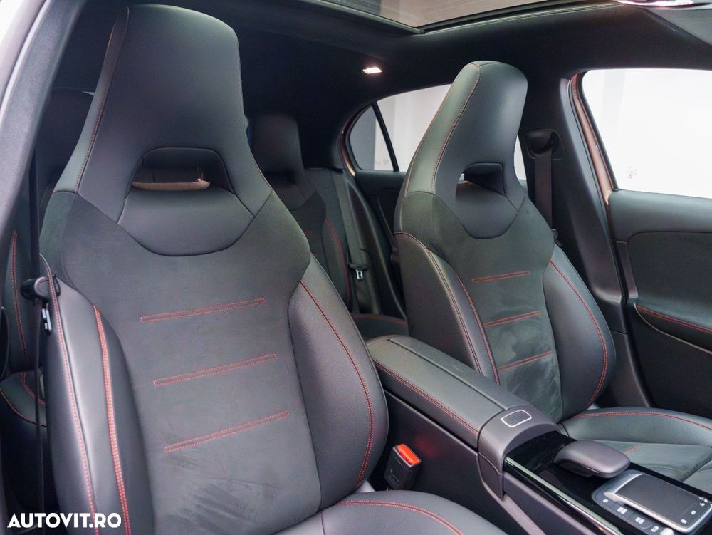 Mercedes-Benz A 250 4Matic 7G-DCT AMG Line - 10