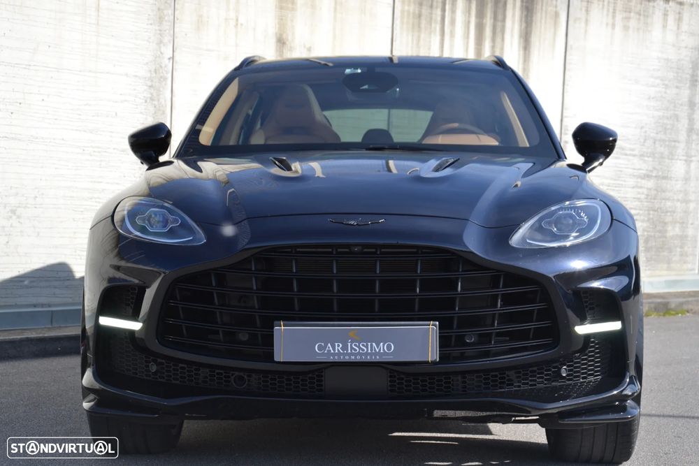 Aston Martin DBX 707 - 11