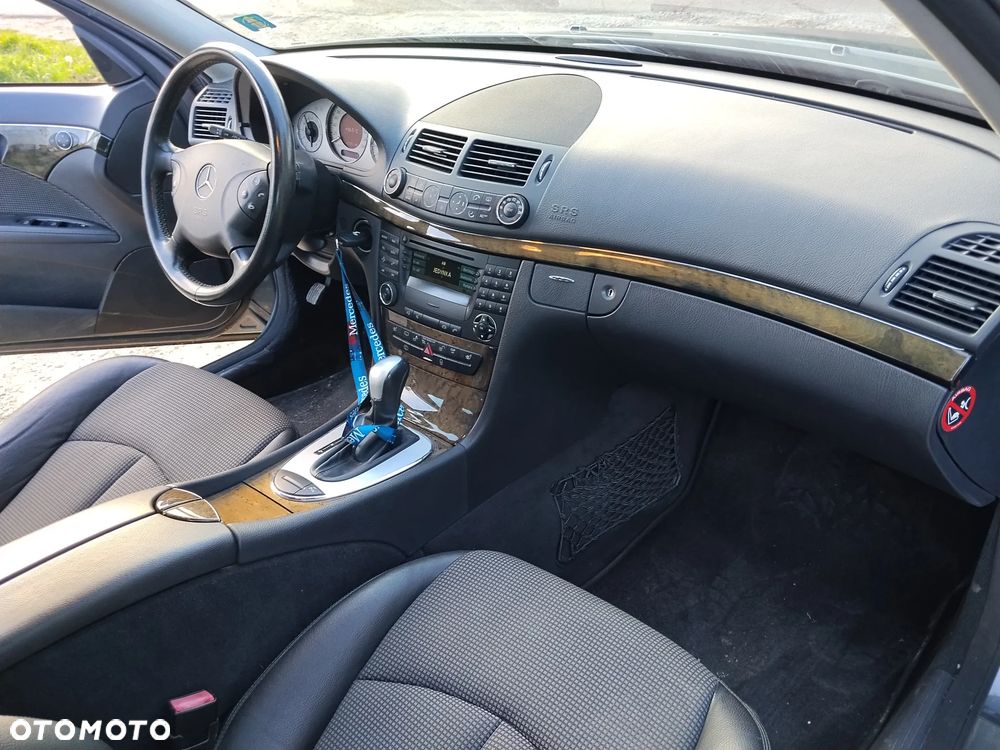 Mercedes-Benz Klasa E 280 CDI Avantgarde DPF - 21
