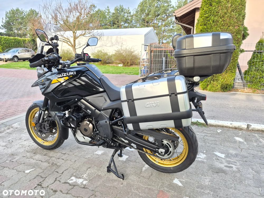 Suzuki DL - 5