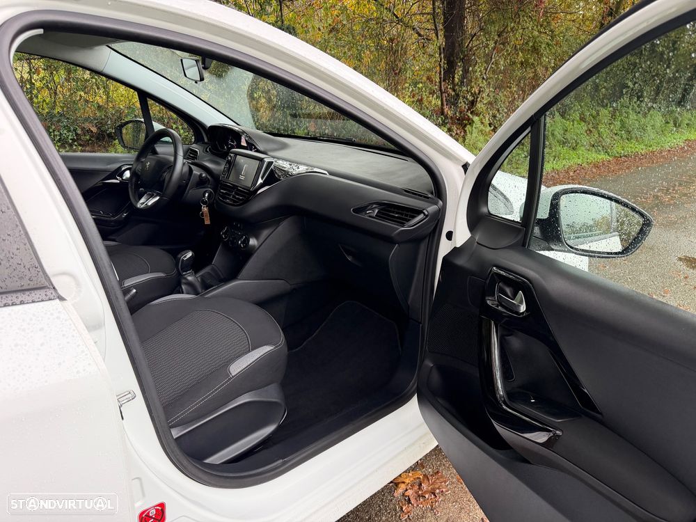 Peugeot 208 1.6 BlueHDi Active - 30