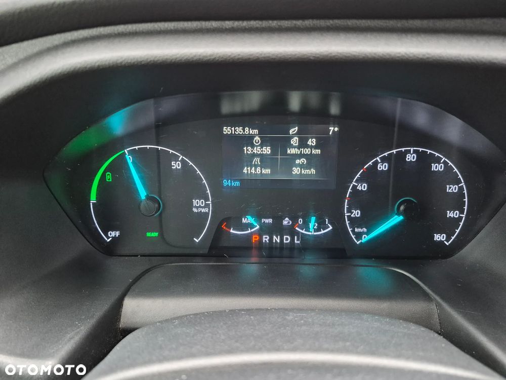 Ford E-TRANSIT Salon PL L3H3 - 11