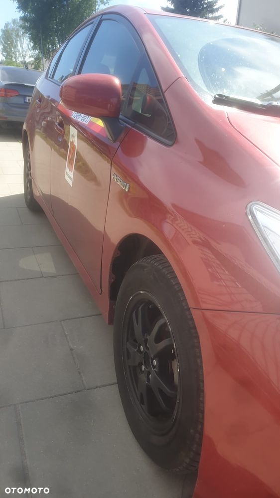 Toyota Prius - 8