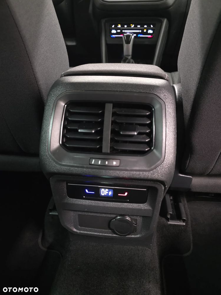 Volkswagen Tiguan 2.0 TSI 4Mot Elegance DSG - 22