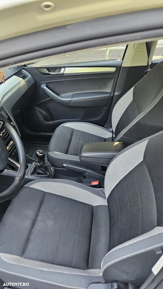 Skoda RAPID 1.0 TSI Ambition - 3