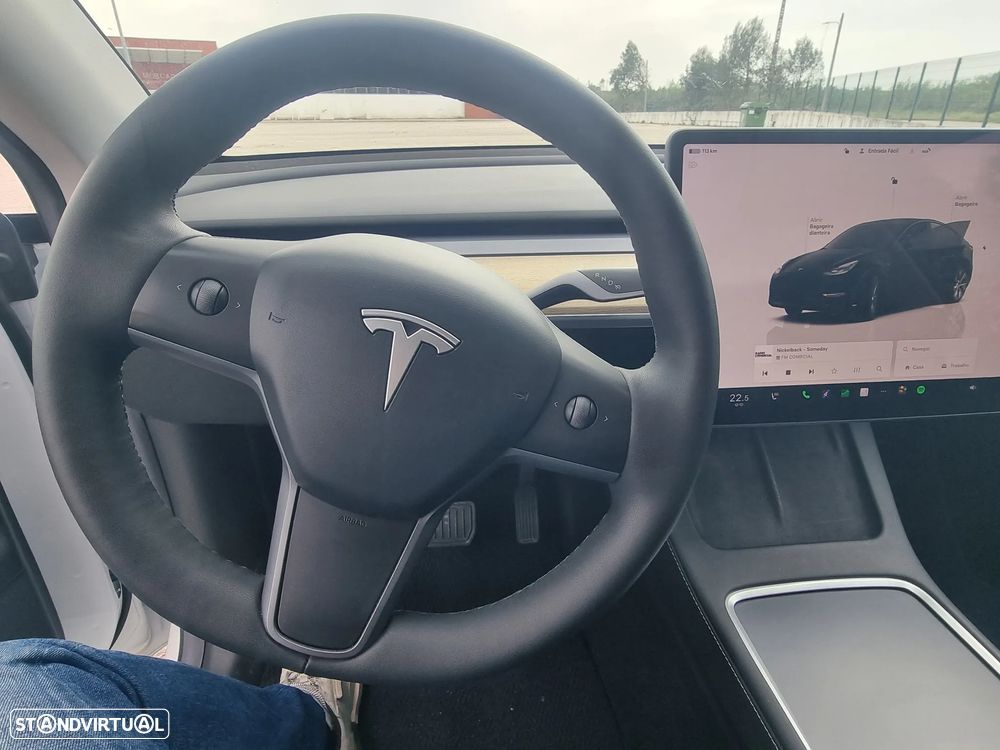 Tesla Model Y Standard - 10