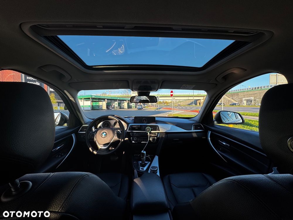 BMW Seria 3 330e iPerformance Luxury Line - 7