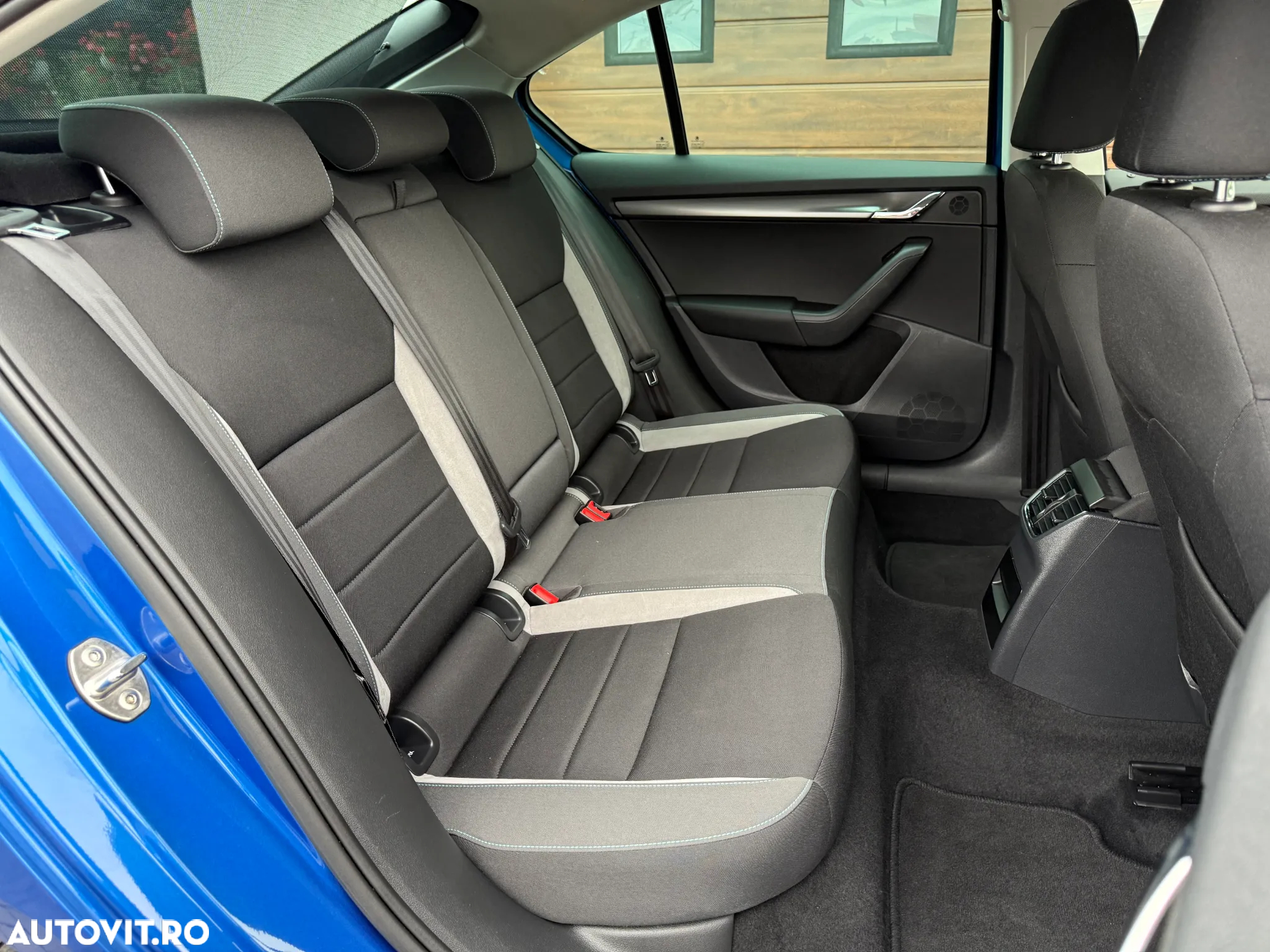 Skoda Octavia 2.0 TDI (Green tec) Joy - 16