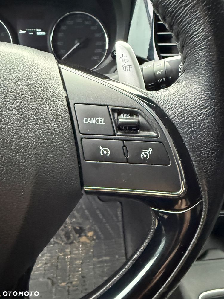 Mitsubishi Outlander 2.0 4WD CVT Active+ - 20