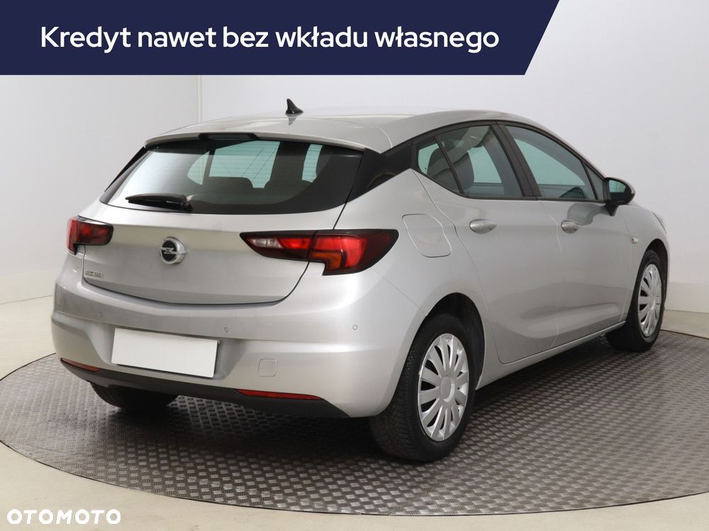 Opel Astra - 7