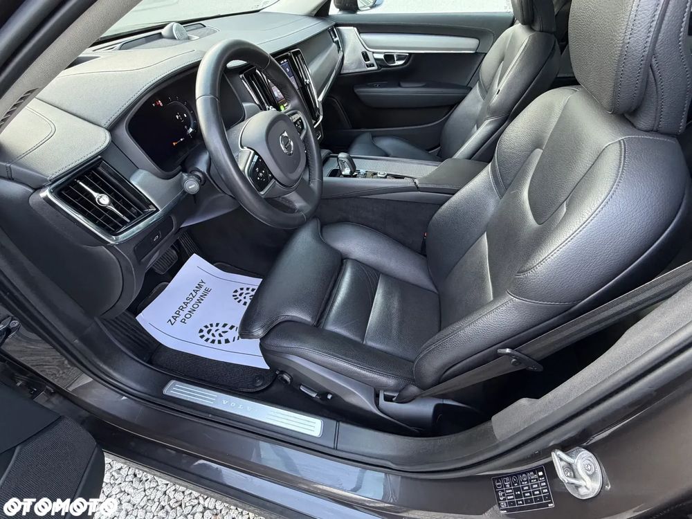 Volvo V90 Cross Country B5 D AWD Ultimate - 25