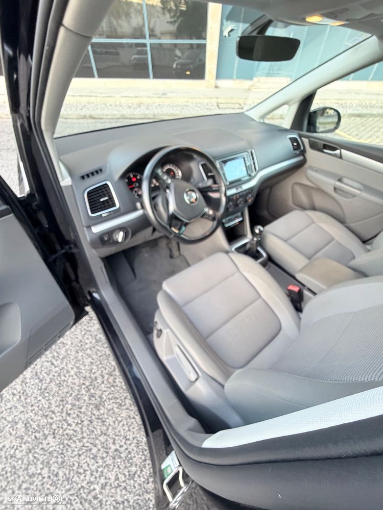 VW Sharan 2.0 TDI Blue Confortline - 19