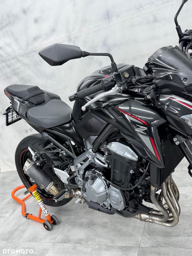 Kawasaki Z 900 - 14
