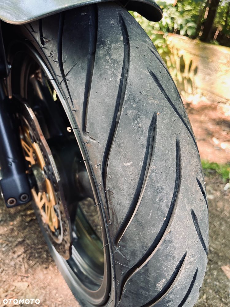 Kawasaki ZR - 19