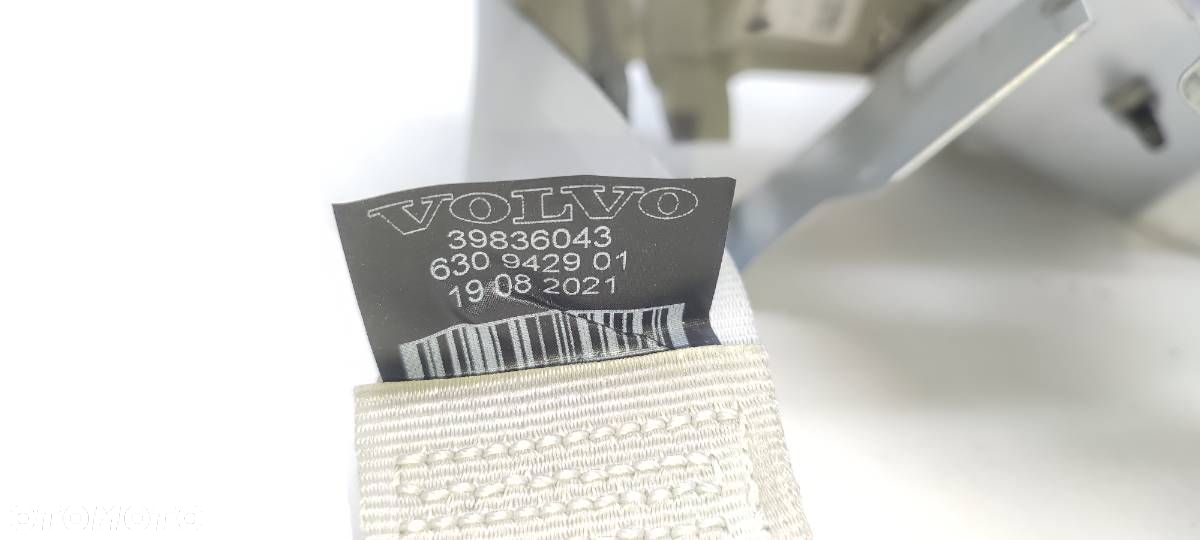 PAS BEZPIECZEŃSTWA TYŁ TYLNY PRAWY 2 RZĄD VOLVO S90 II 39836043 - 2