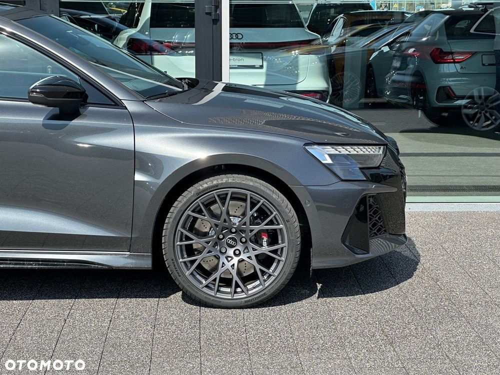 Audi RS3 Sportback - 5