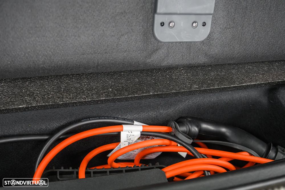 DS DS7 Crossback E-Tense Performance Line EAT8 - 53