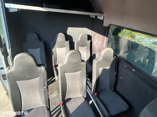 Volkswagen Crafter - 14