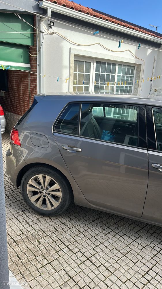 VW Golf 1.6 TDi BlueMotion Trendline - 3