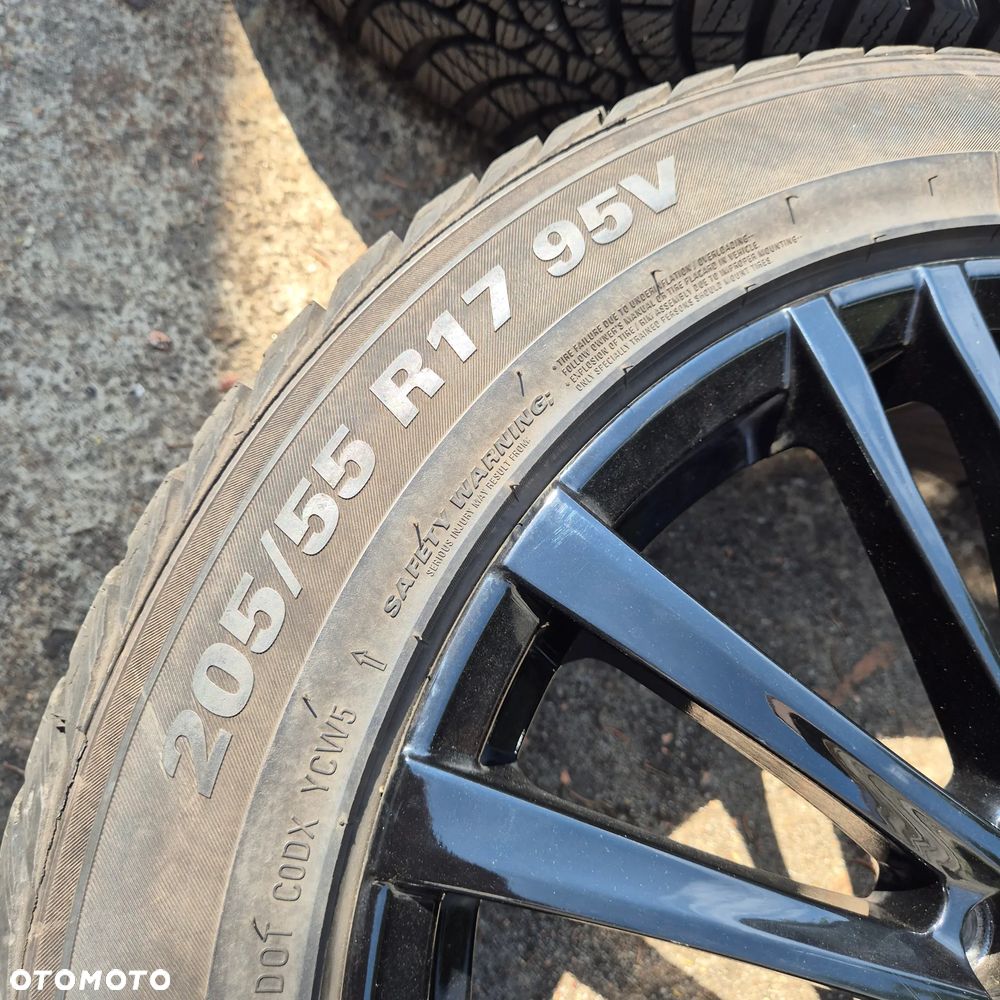 ZIMA KOŁA 4x100 KIA STONIC HYUNDAI BAYON 205/55 R17 - 8mm - 8