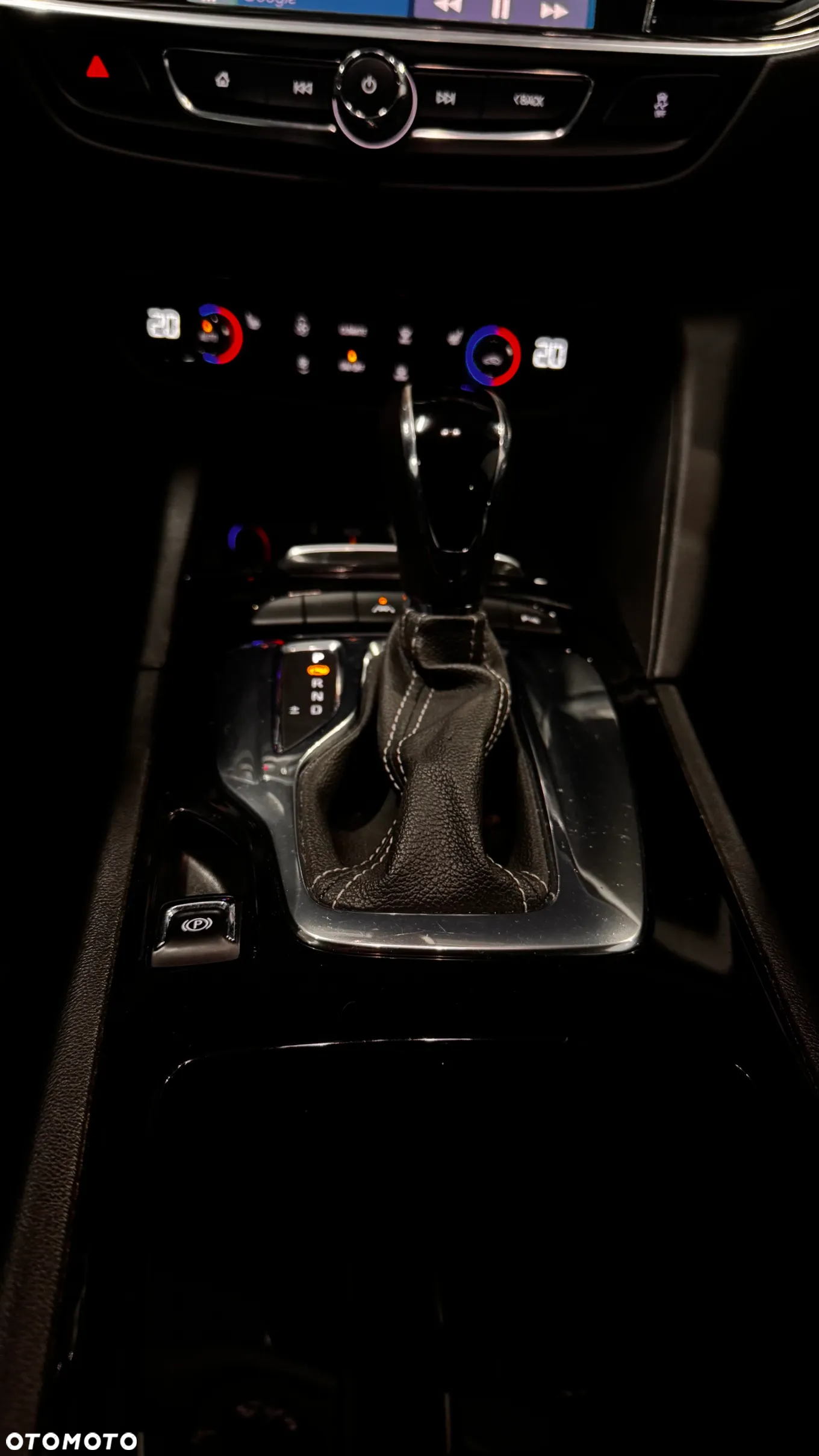 Opel Insignia - 15