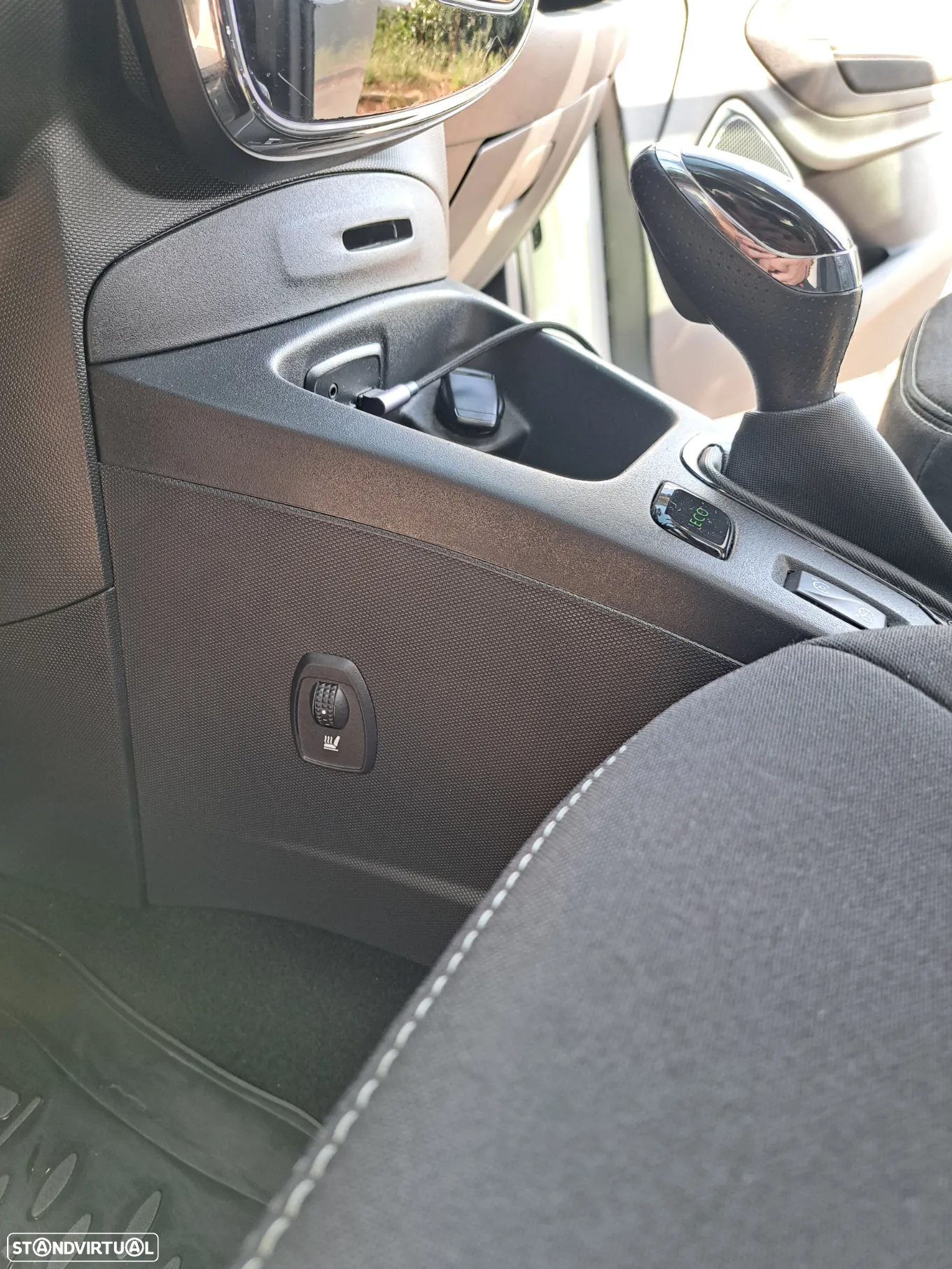 Renault Zoe (c/ Bateria) Limited 40 - 9