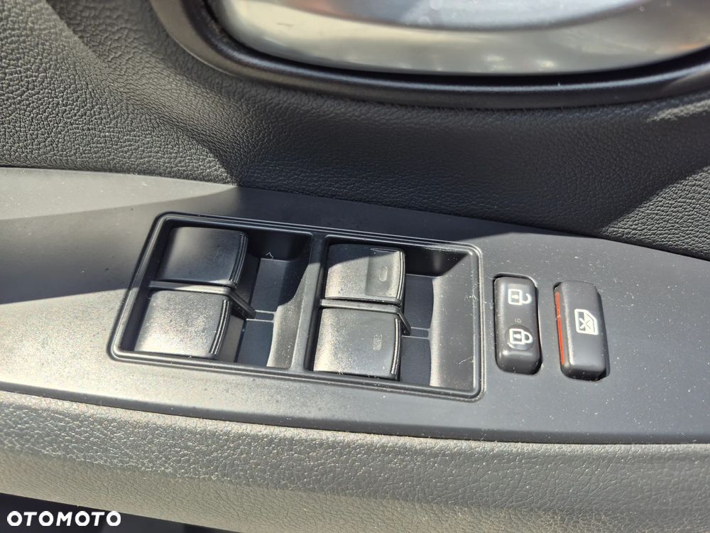 Toyota Avensis 1.8 Business Edition - 25