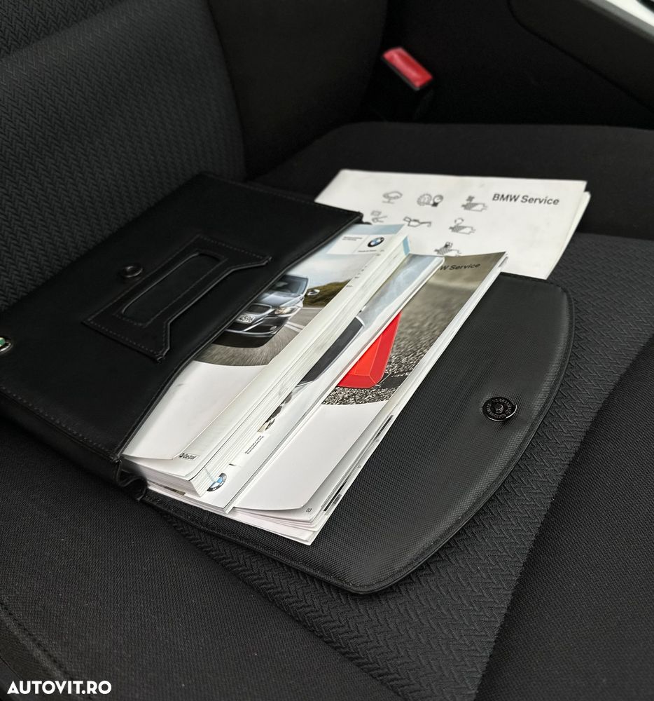 BMW Seria 3 318d DPF Edition Sport - 15
