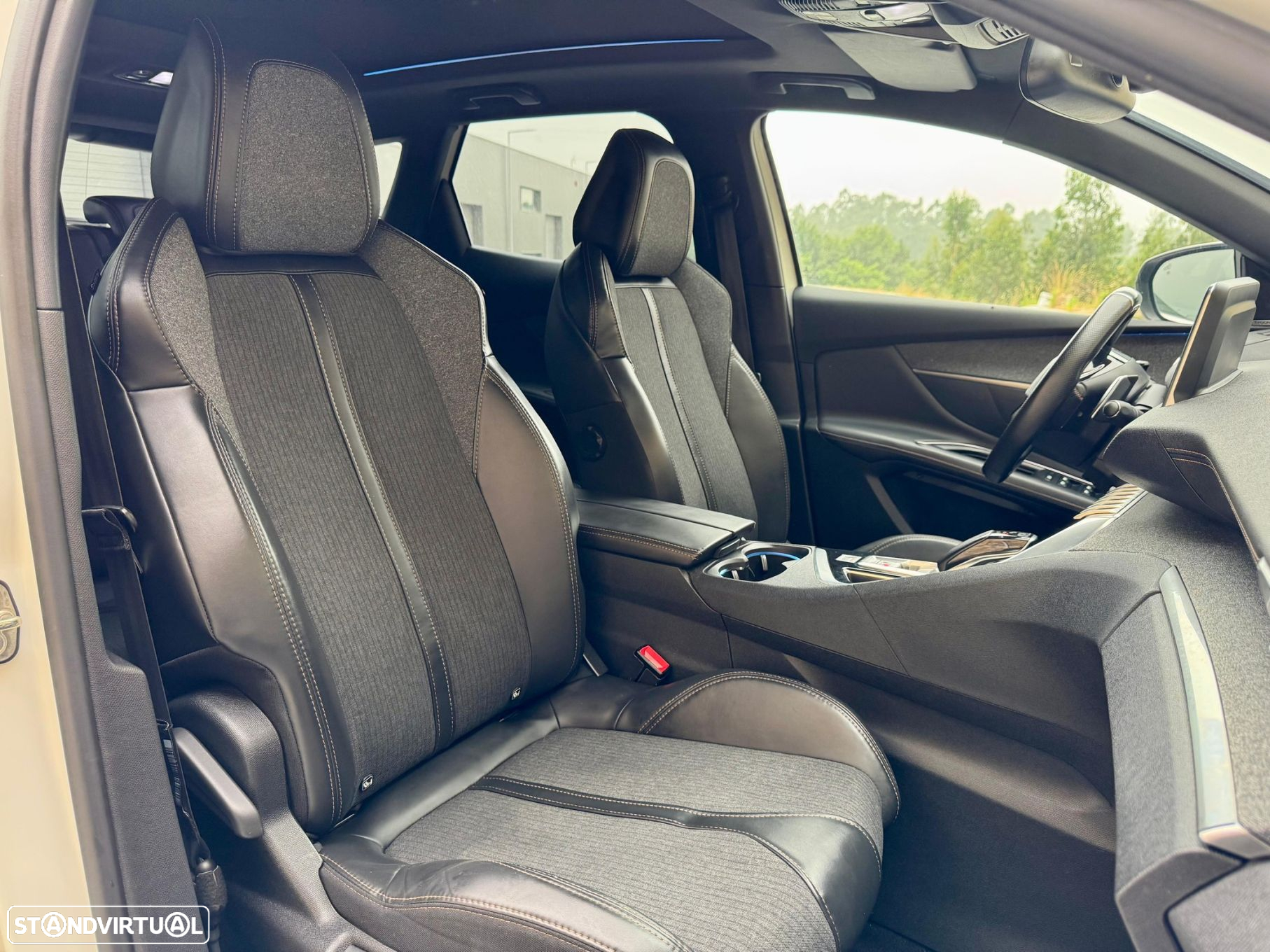 Peugeot 3008 1.2 PureTech GT Line Grip Control EAT6 - 27