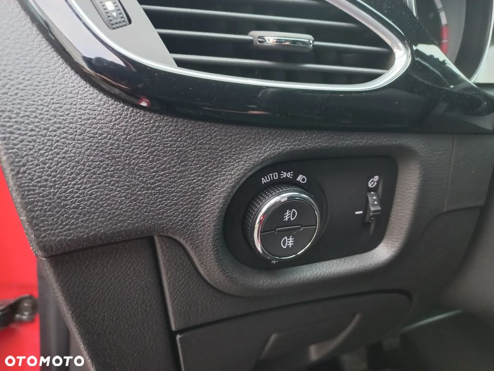 Opel Astra 1.4 Turbo Innovation - 16