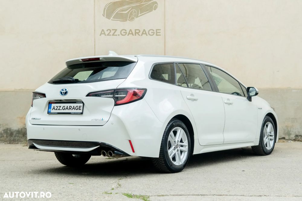 Toyota Corolla - 2