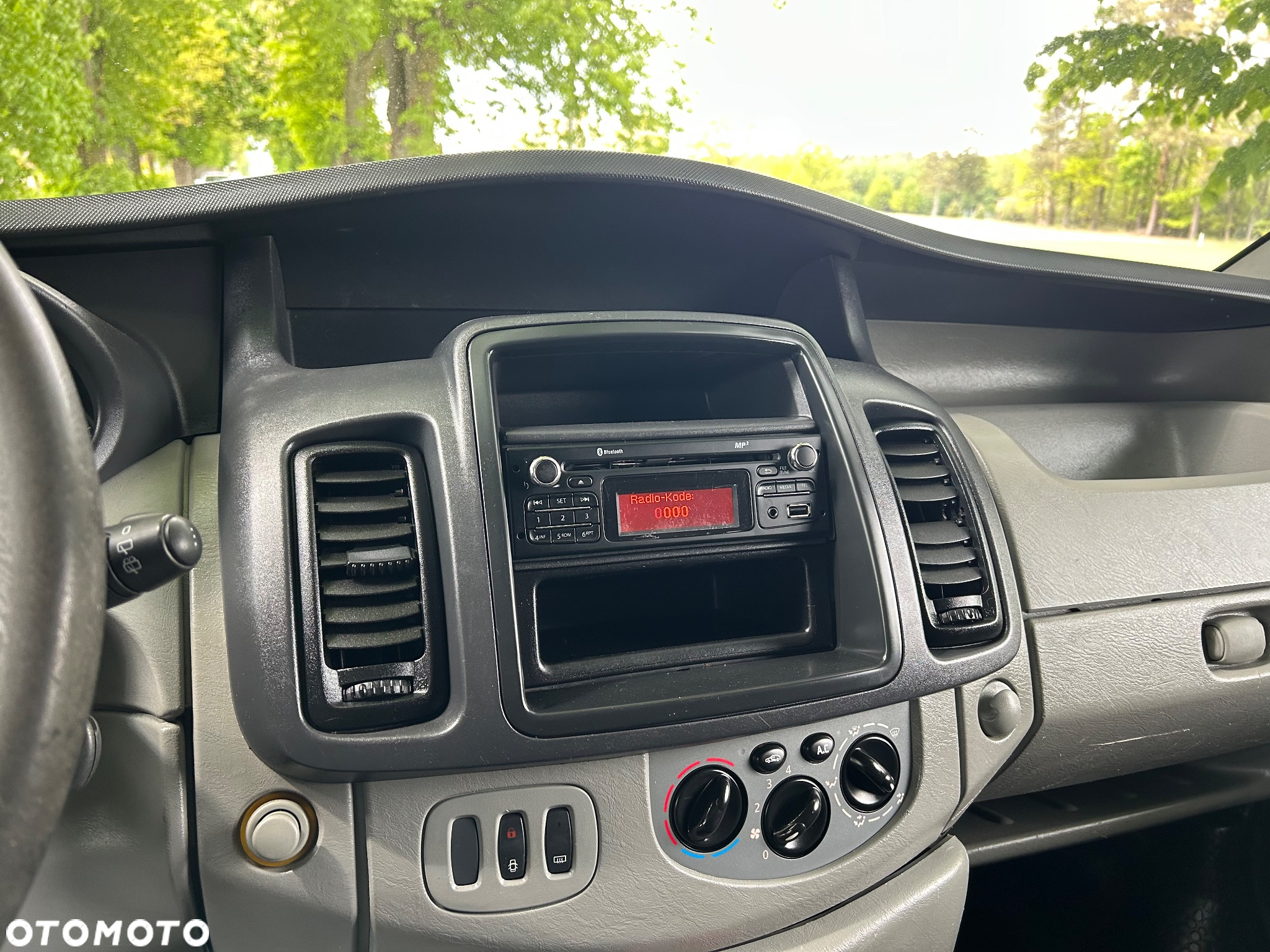 Opel Vivaro - 17