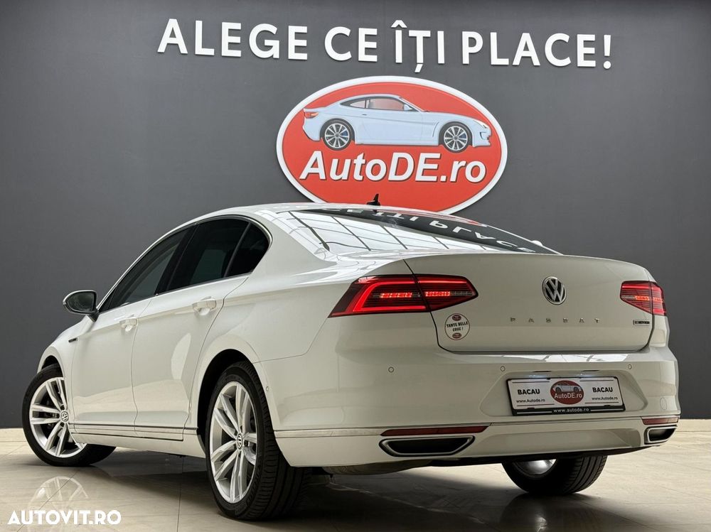 Volkswagen Passat - 3
