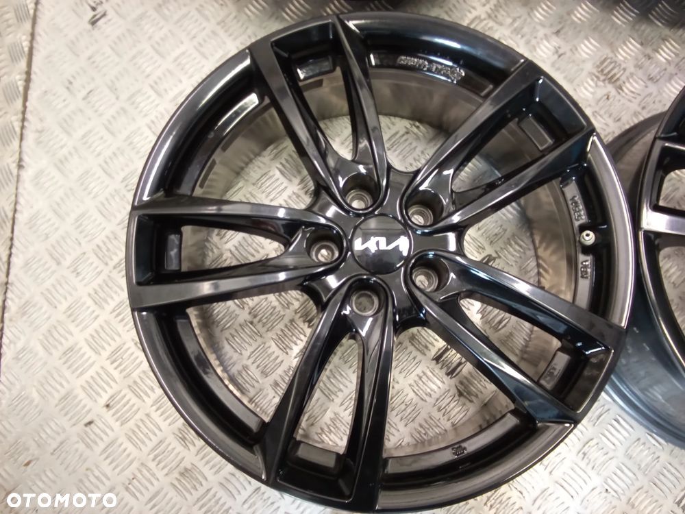 Felgi Kia Ceed XCeed ProCeed Soul Stinger Venga 7,5Jx18 et45 5x114,3 - 6
