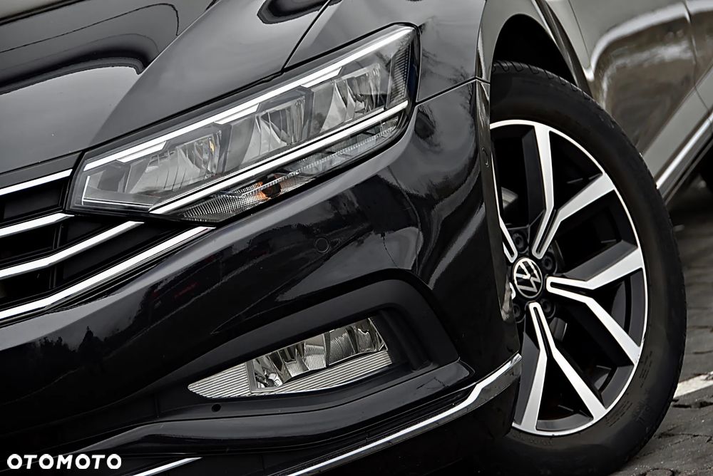 Volkswagen Passat 2.0 TSI Elegance DSG - 9