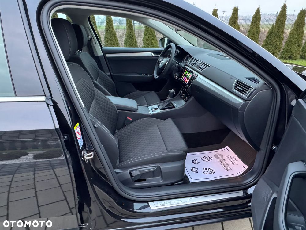 Skoda Superb 2.0 TDI Ambition DSG - 34