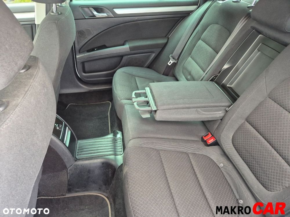 Skoda Superb 2.0 TDI DSG Ambition - 10