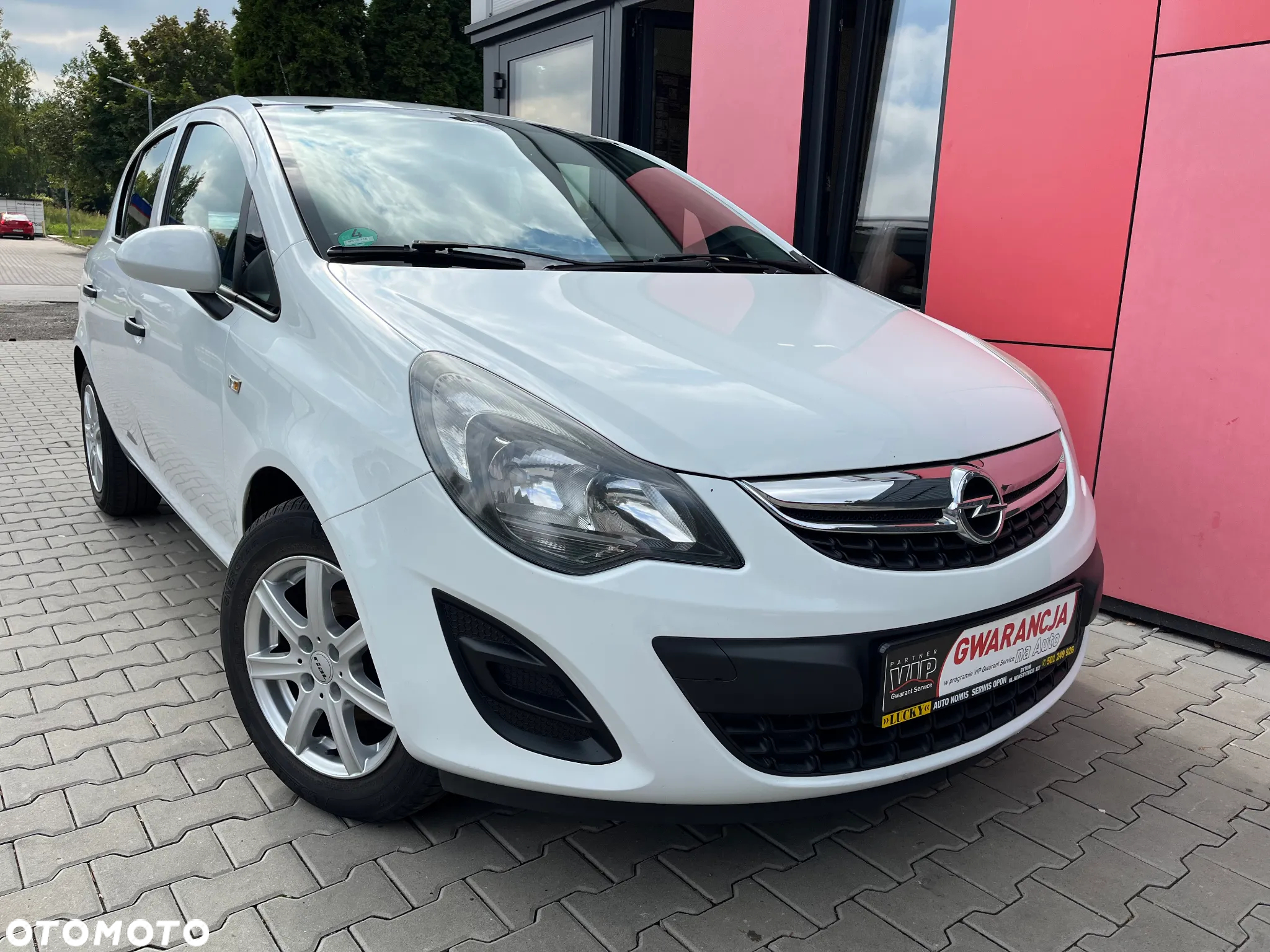 Opel Corsa 1.4 16V Enjoy - 6