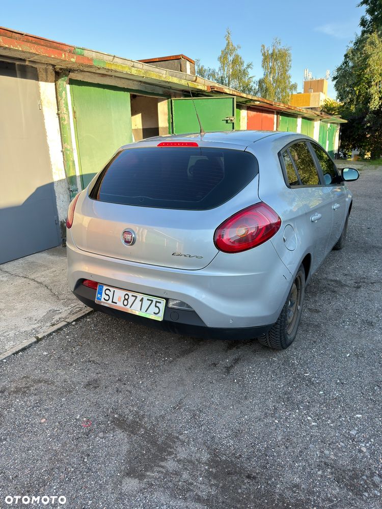 Fiat Bravo 1.4 T-JET 16V Dynamic - 3