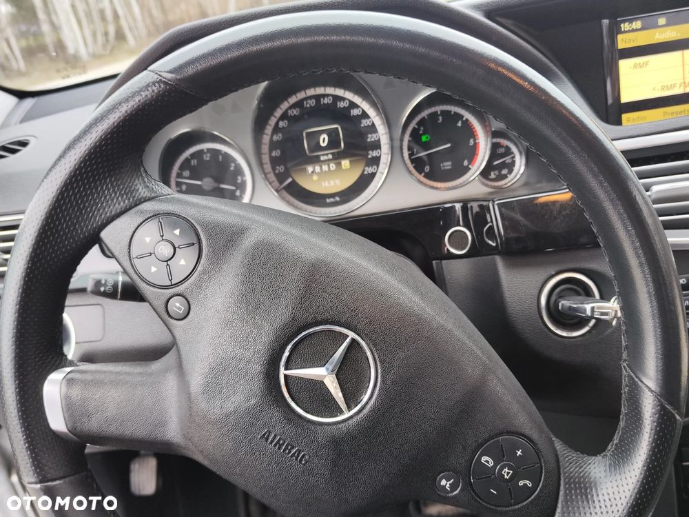Mercedes-Benz Klasa E 200 CDI DPF BlueEFFICIENCY Automatik Avantgarde - 22