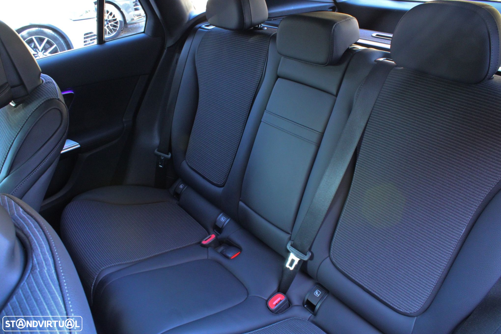 Mercedes-Benz GLC 220 d 4Matic - 21