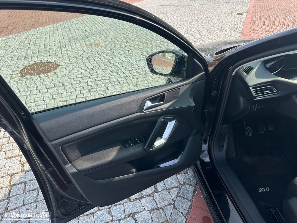Peugeot 308 SW 1.6 BlueHDi Allure - 16