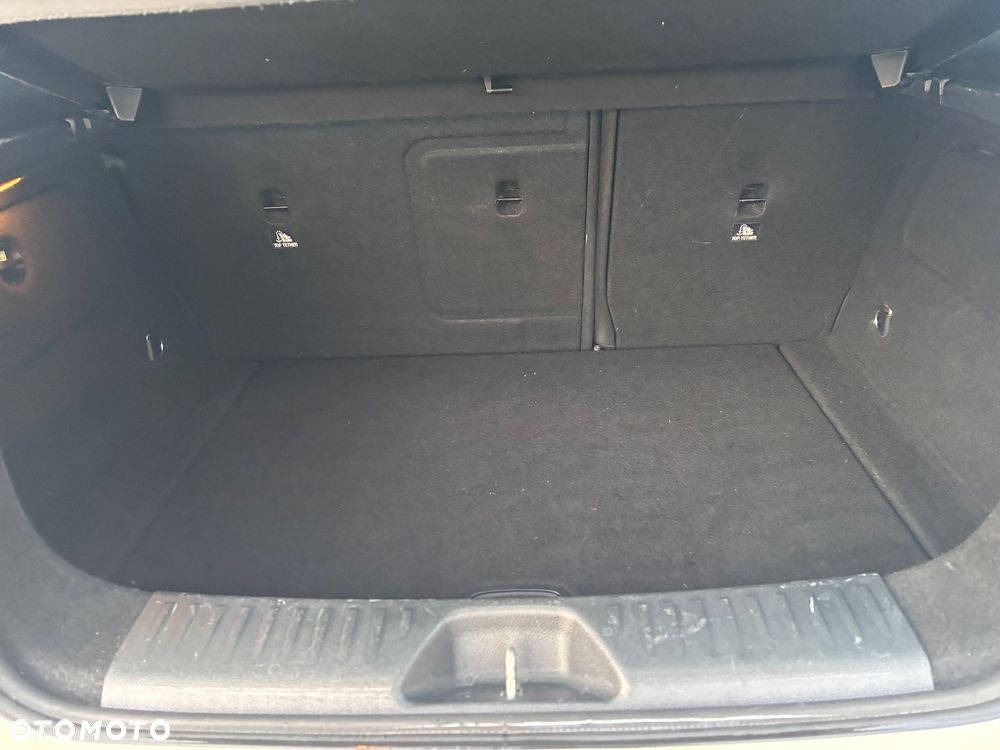Mercedes-Benz Klasa A 180 (BlueEFFICIENCY) Urban - 10